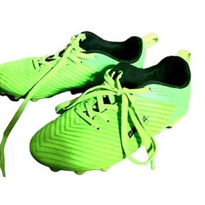 Brava Neon Green Soccer Cleat - Outdoor Size 5